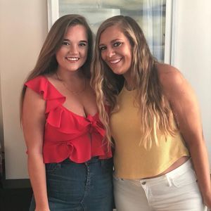 Meet your Posher, Hayley